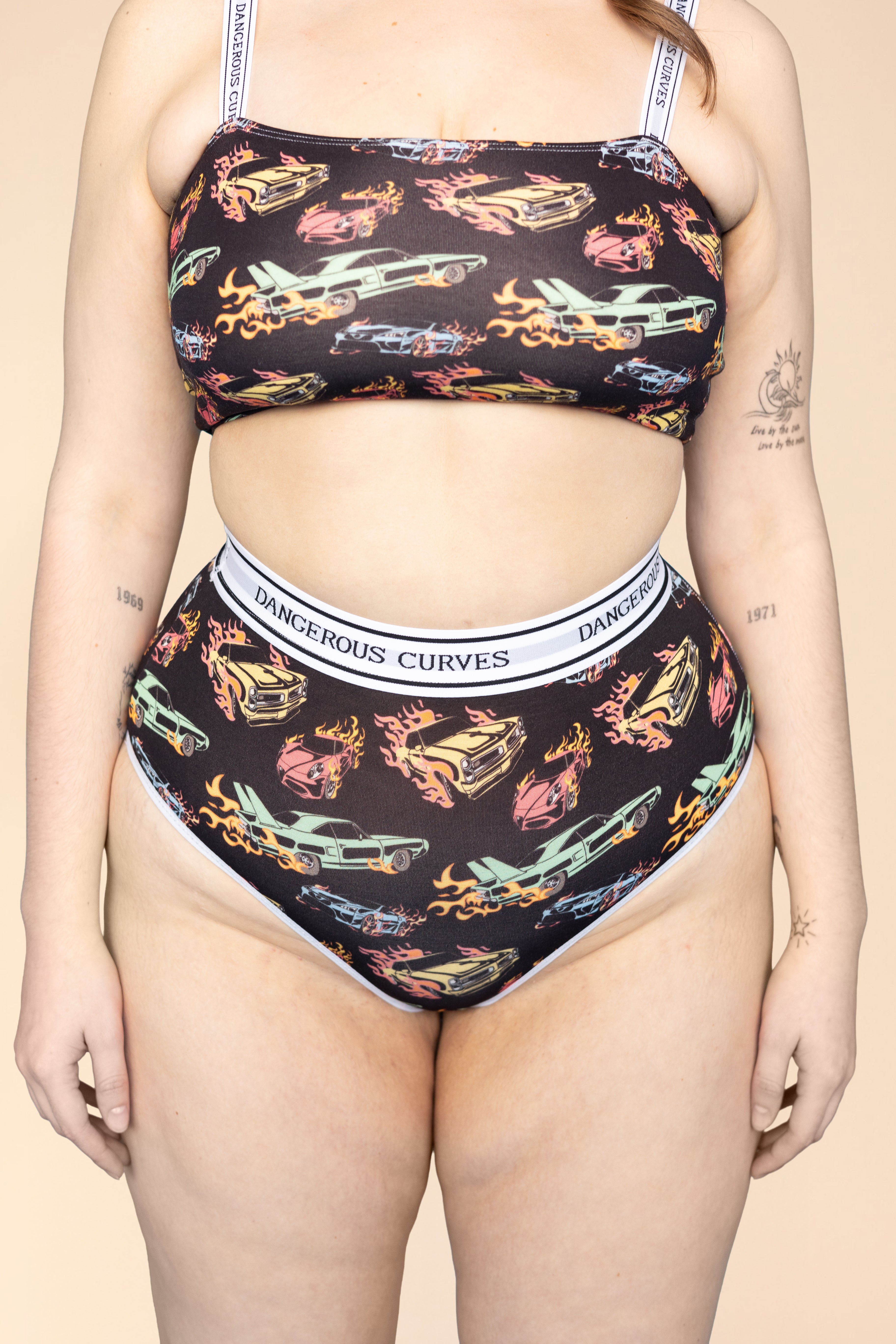Tanga "DANGEROUS CURVES"